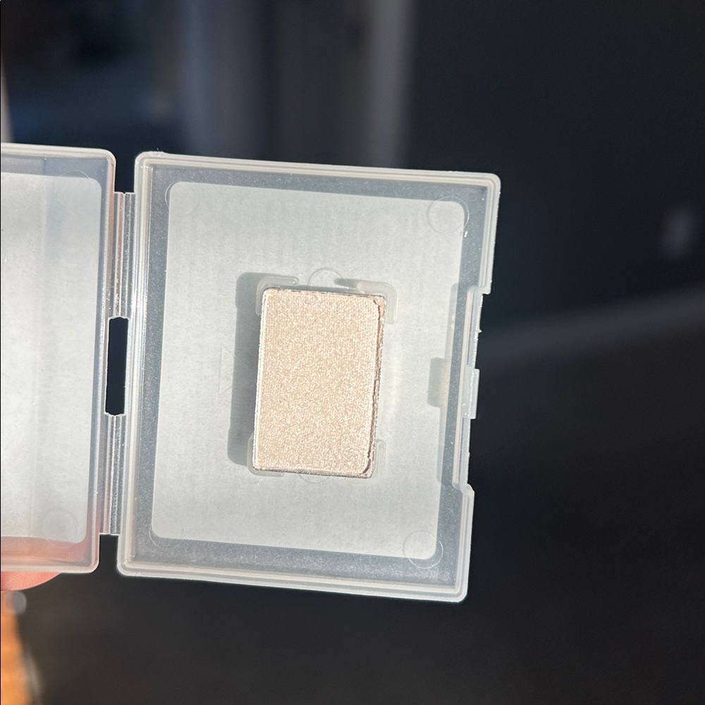 Mary Kay - Set of 6 Mineral Eye Colors - Picture 5 of 5
